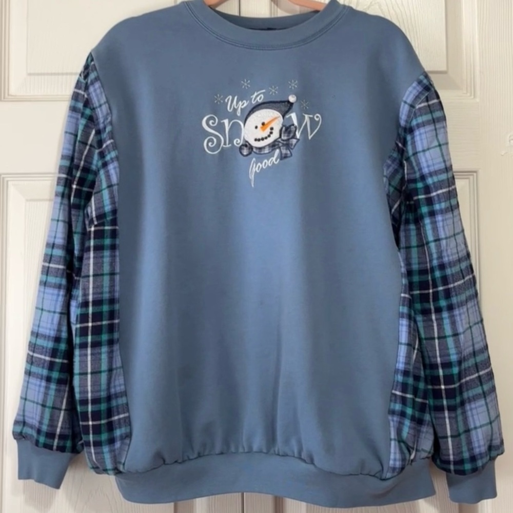 Upcycled Snowman Swestshirt
